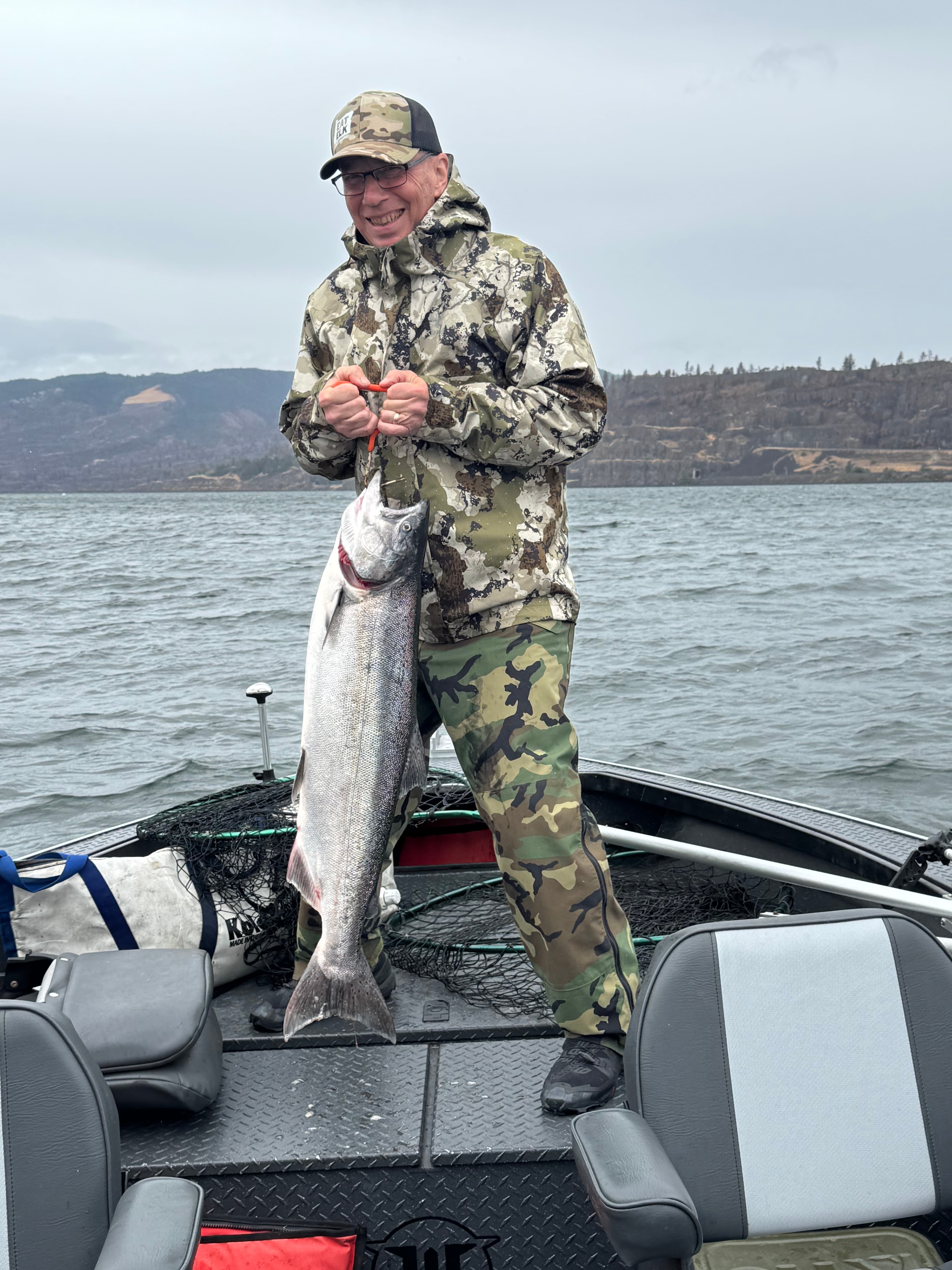Nice Fall Columbia Gorge Chinook
