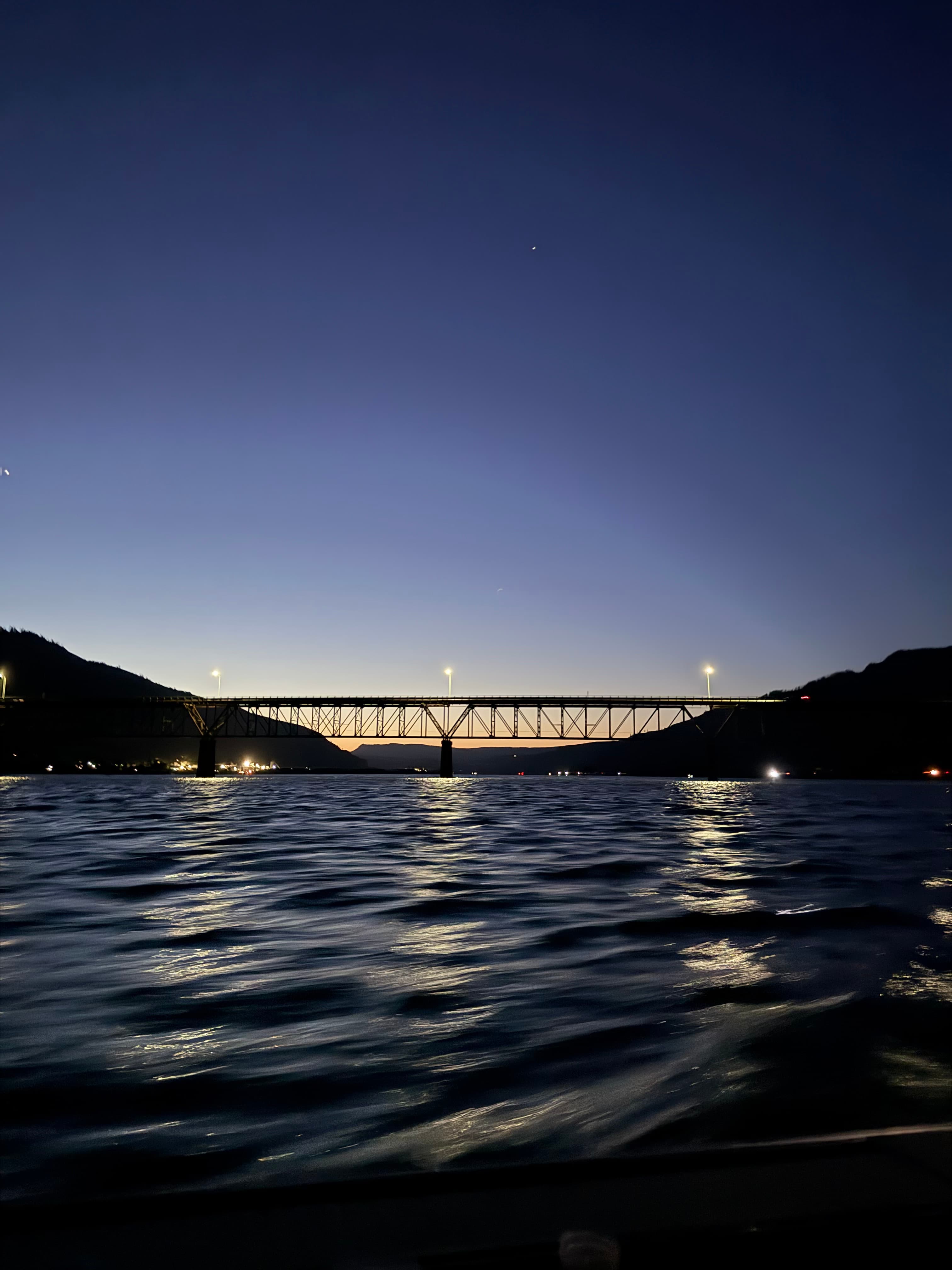 Waiting for first light at the mouth of the White Salmon River in the Gorge